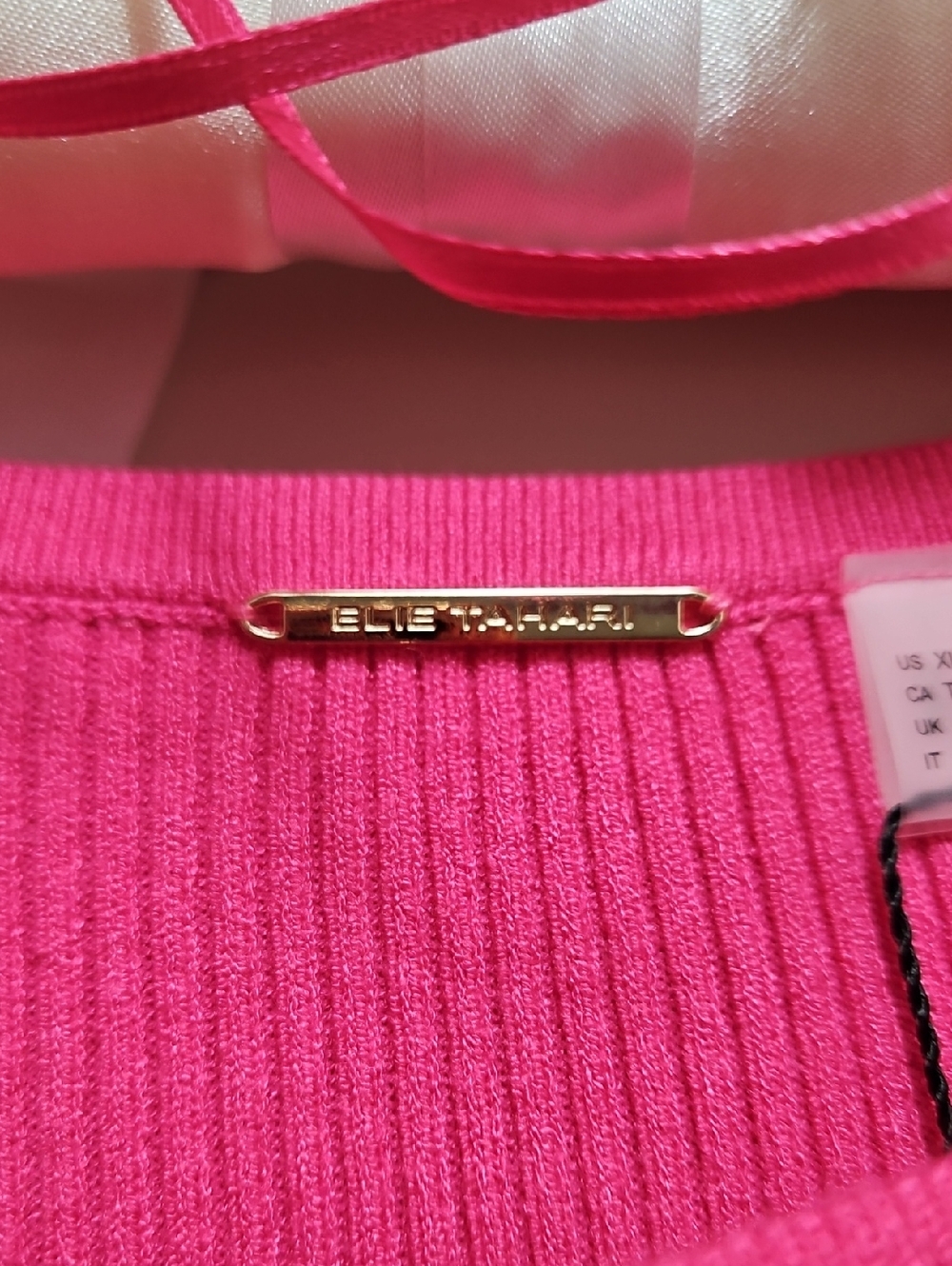 Elie Tahari Fuchsia Ribbed Knit Midi Dress with Gold Buttons